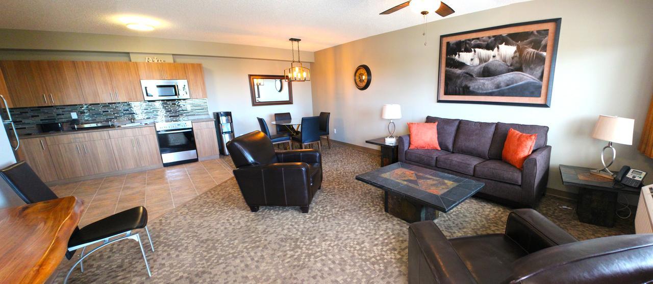 Alberta Beach Inn And Suites Extérieur photo
